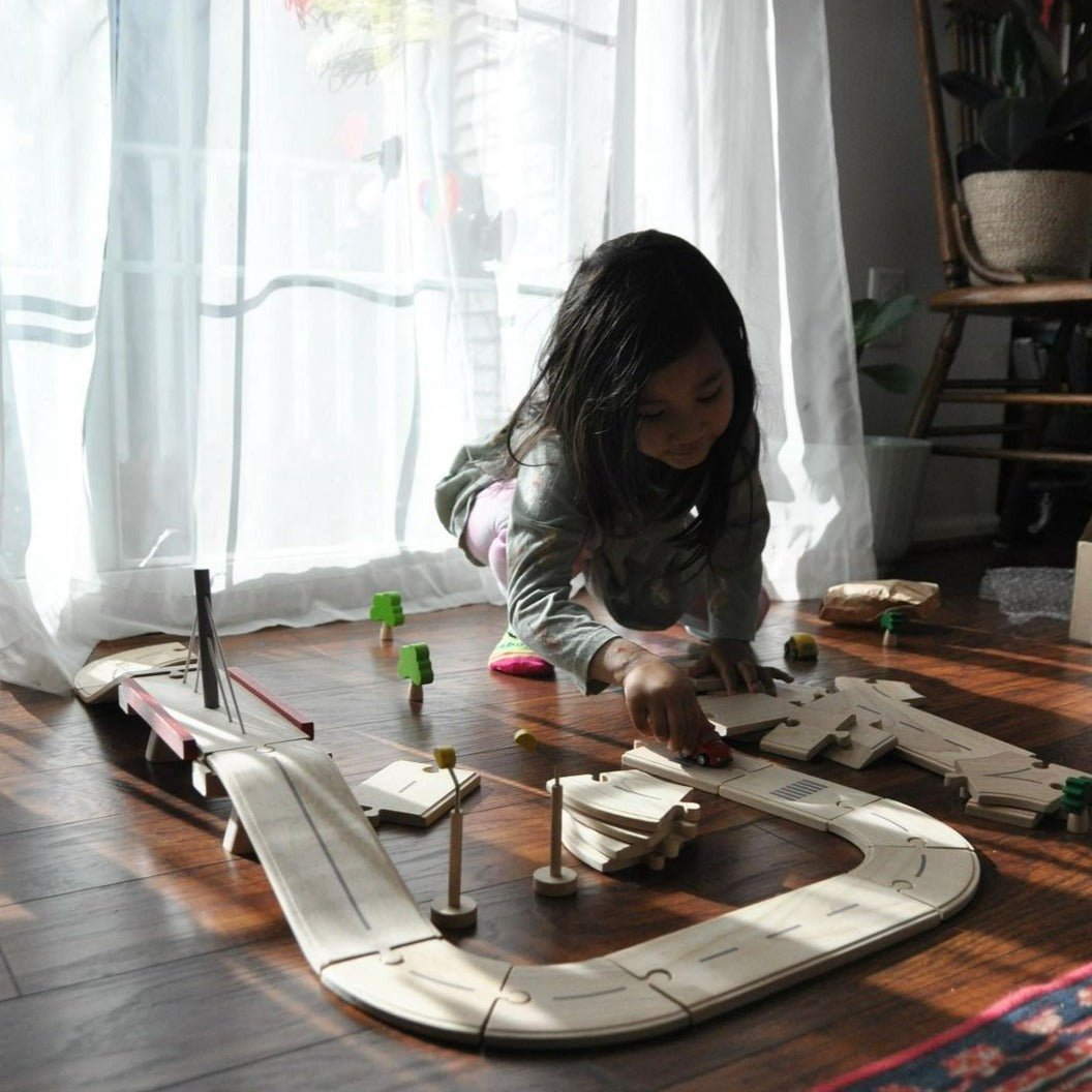 Plan toys cheap train track