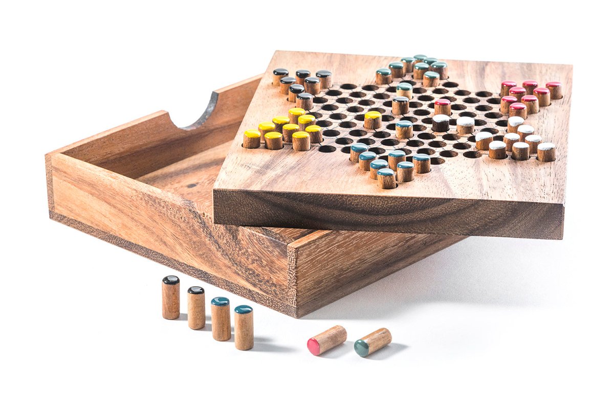 Chinese Checkers Board Game