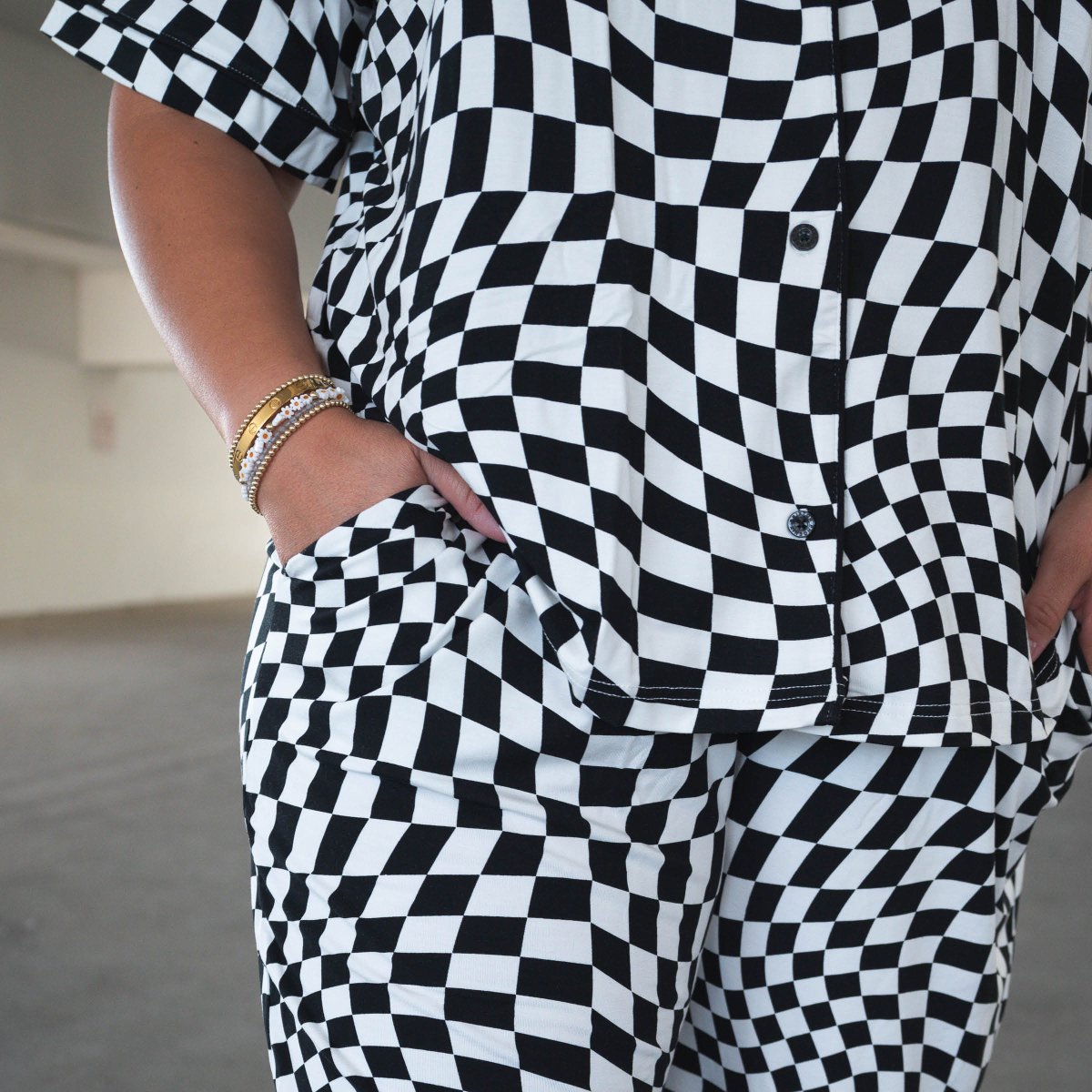 Women's Flare Set - B&W Wavy Checker