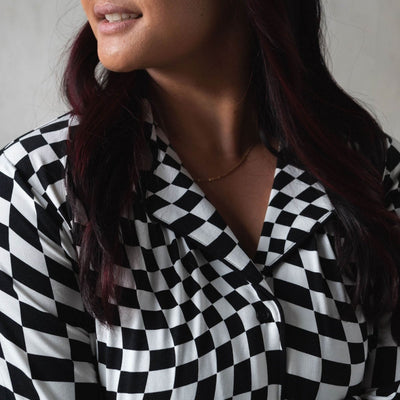 Women's Flare Set (Long Sleeve) - B&W Wavy Checker