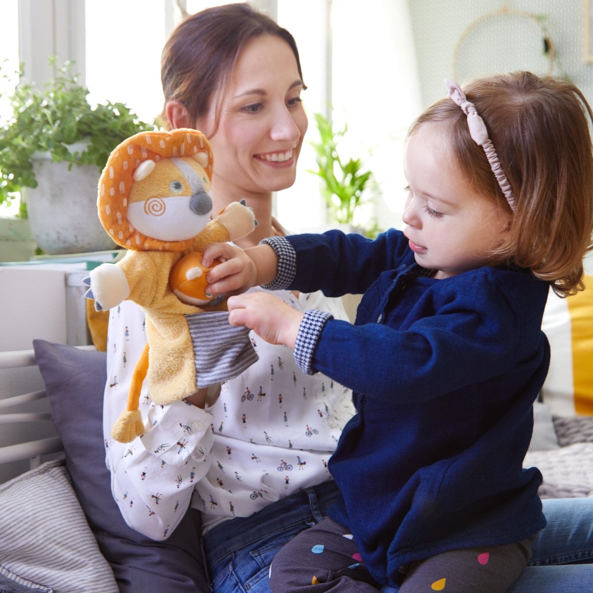 Glove Puppet Lion With Baby Cub Finger Puppet